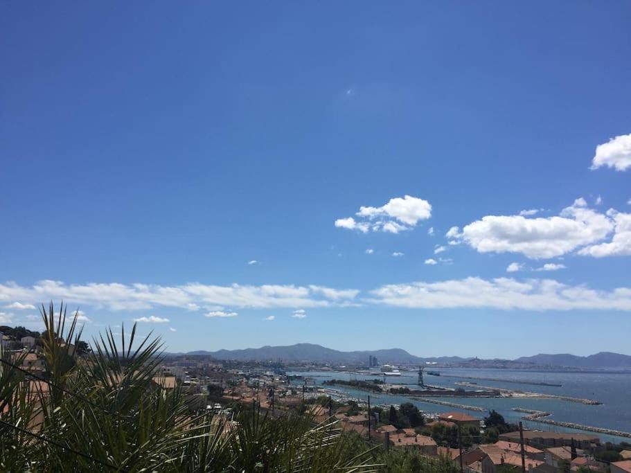Superbe Terrasse Avec Vue Panoramique Sur La Mer มาร์กเซย ภายนอก รูปภาพ